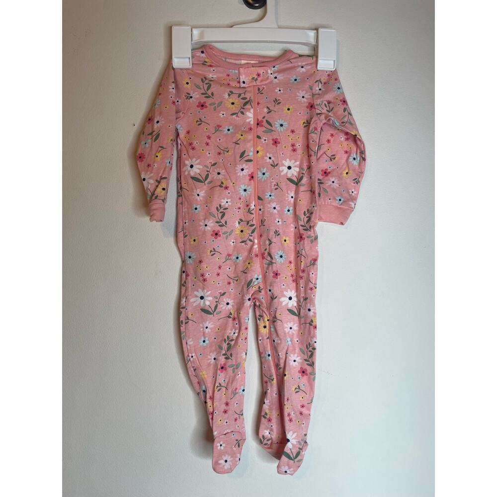 Gerber Baby Girl 6-9Mo Bundle - New with Tags - B82